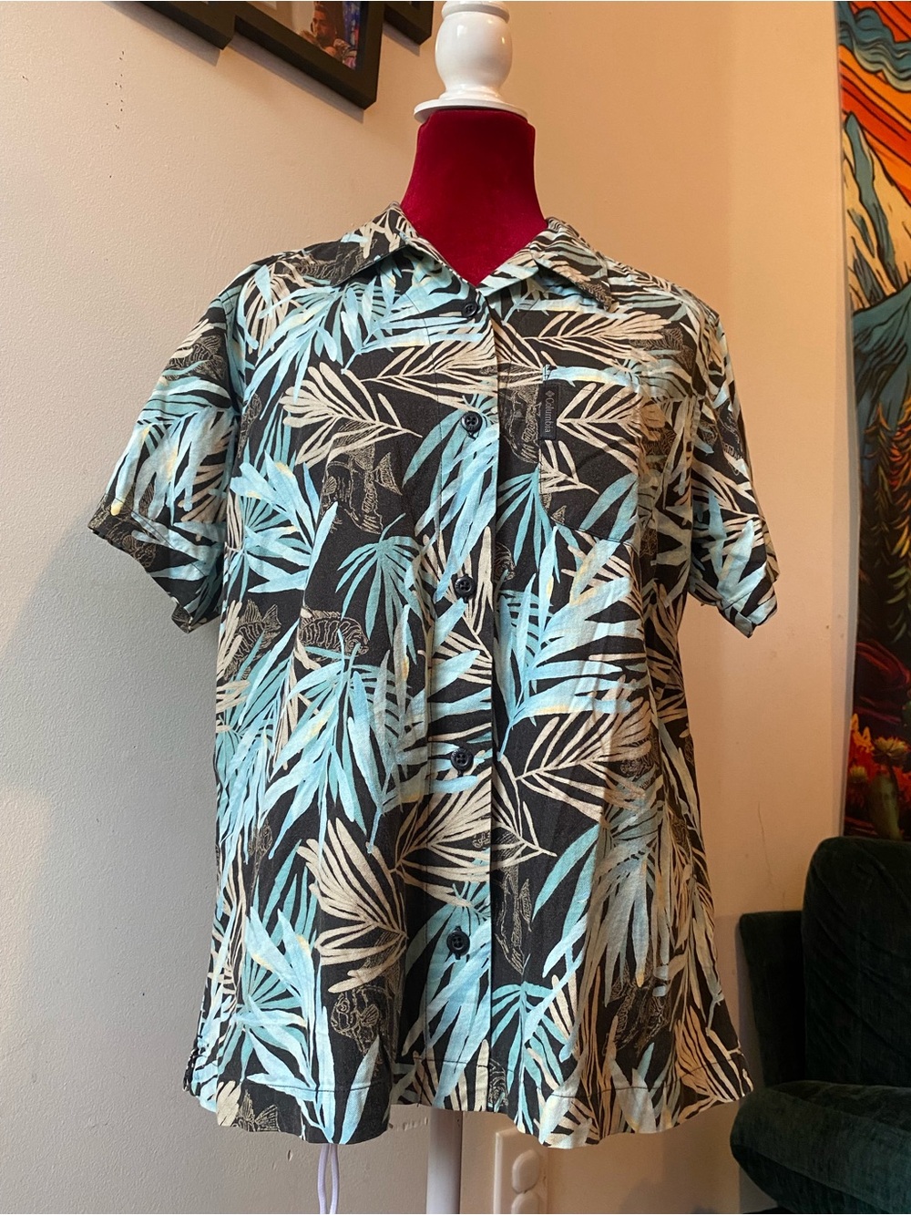 Columbia Short-Sleeve Tropical Leaf Button-Up — Blue & Black